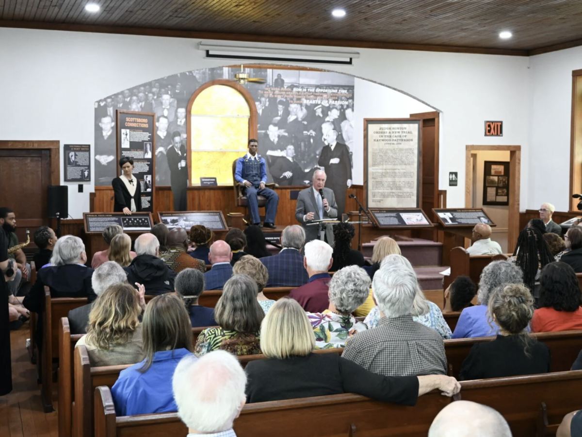 Former Alabama Attorney General Bill Baxley speaks at Scottsboro Boys Museum
